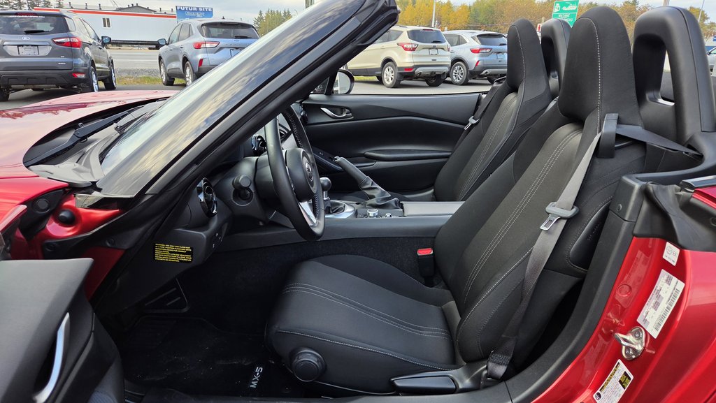 2024 Mazda MX-5 GS  Manuelle in Matane, Quebec - 13 - w1024h768px