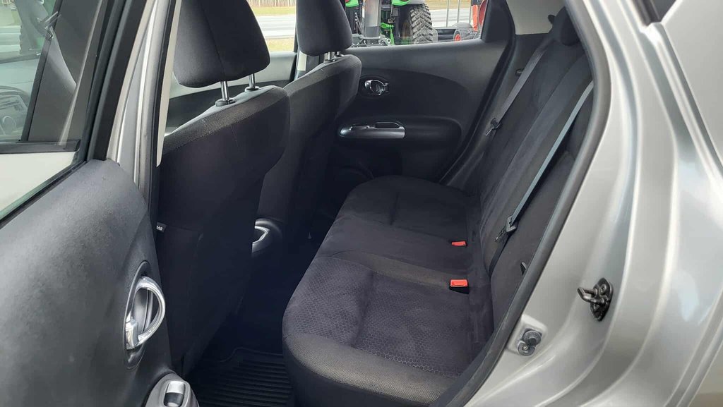 2011 Nissan JUKE SL  AWD in Matane, Quebec - 14 - w1024h768px