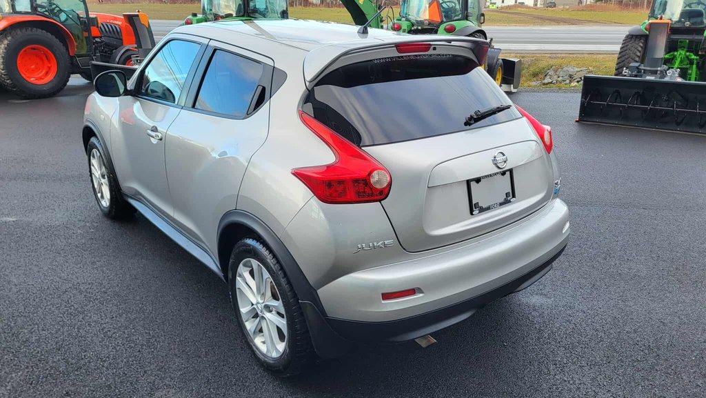 2011 Nissan JUKE SL  AWD in Matane, Quebec - 8 - w1024h768px