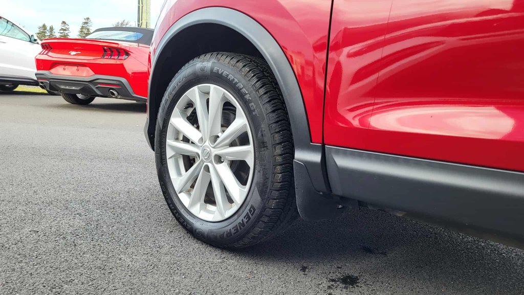 Nissan Qashqai SV   AWD 2018 à Matane, Québec - 7 - w1024h768px