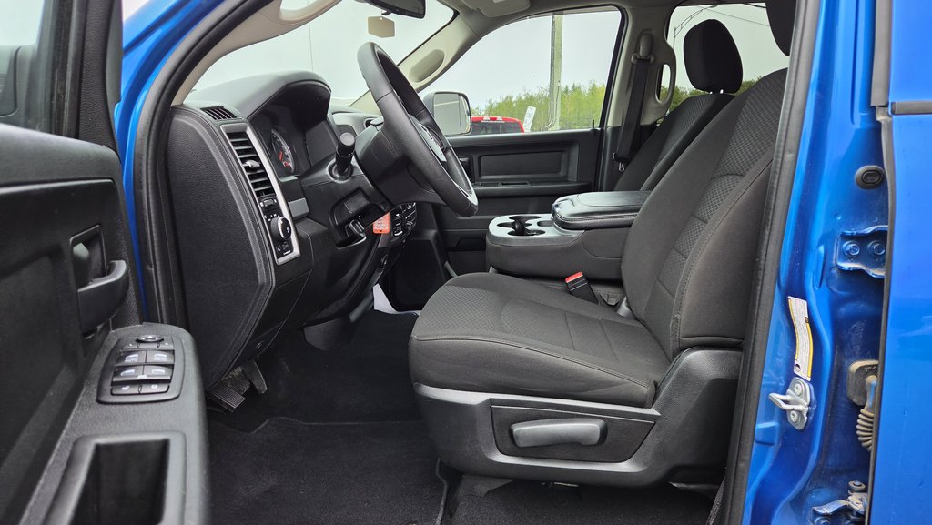 Ram 1500 Classic Express TRADESMAN 2020 à Matane, Québec - 13 - w1024h768px