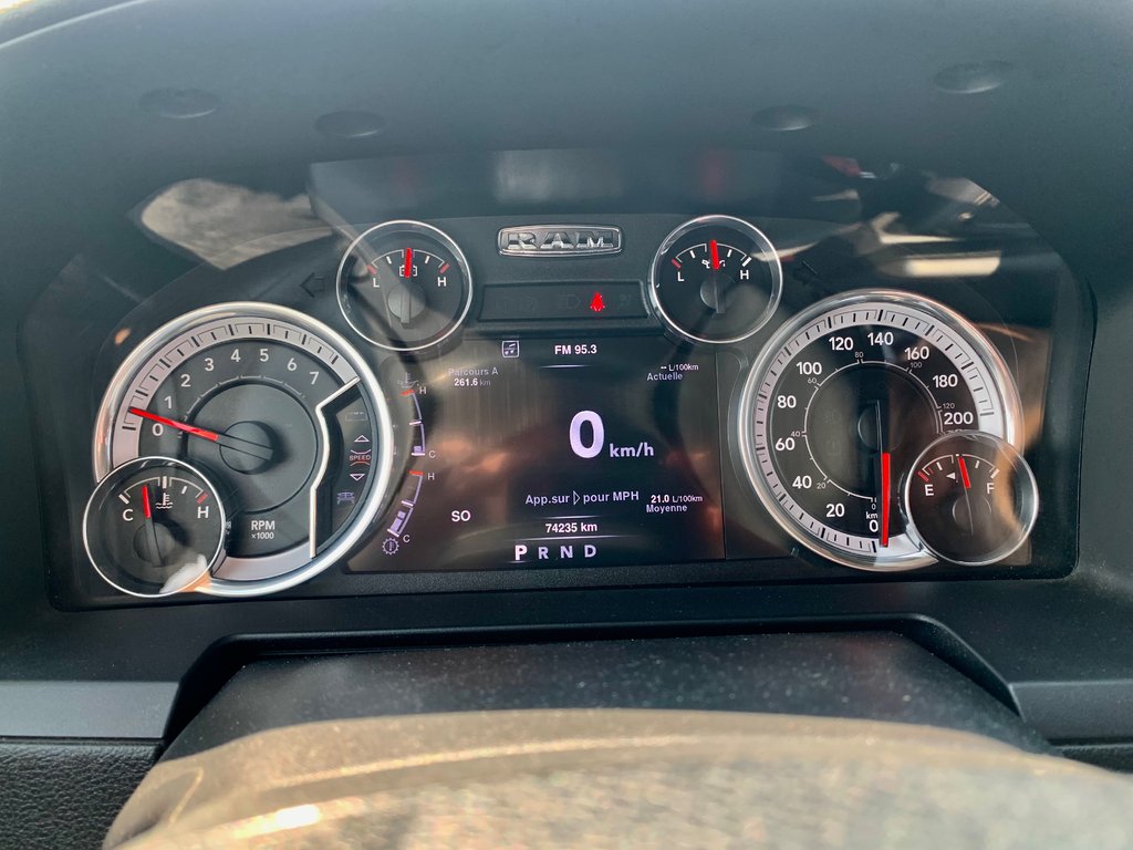 Ram 1500 Sport 2016 à Matane, Québec - 17 - w1024h768px