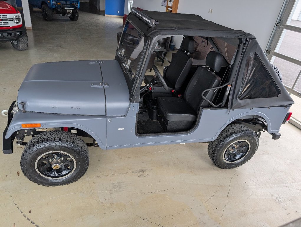 2018 ROXOR Classic Convertible in Matane, Quebec - 2 - w1024h768px