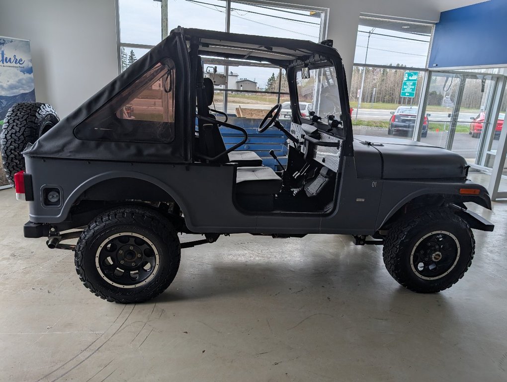 2018 ROXOR Classic Convertible in Matane, Quebec - 3 - w1024h768px