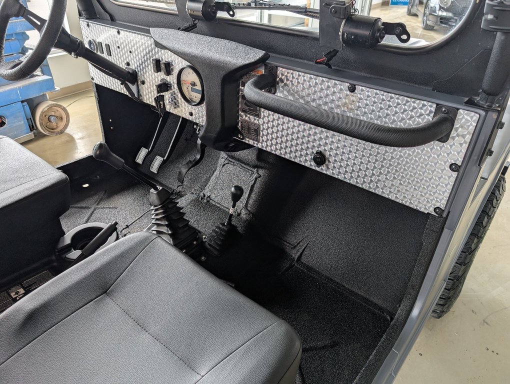 2018 ROXOR Classic Convertible in Matane, Quebec - 7 - w1024h768px