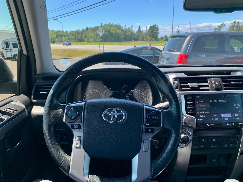 2023 Toyota 4Runner SR5  UTILITY in Matane, Quebec - 12 - w1024h768px