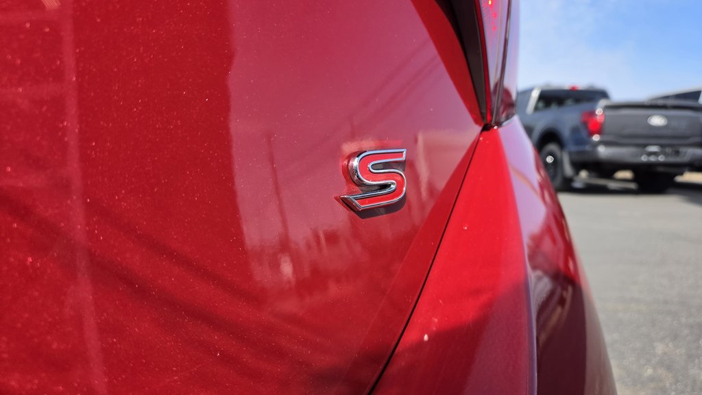 Toyota Corolla Modèle S 2015 à Matane, Québec - 7 - w1024h768px