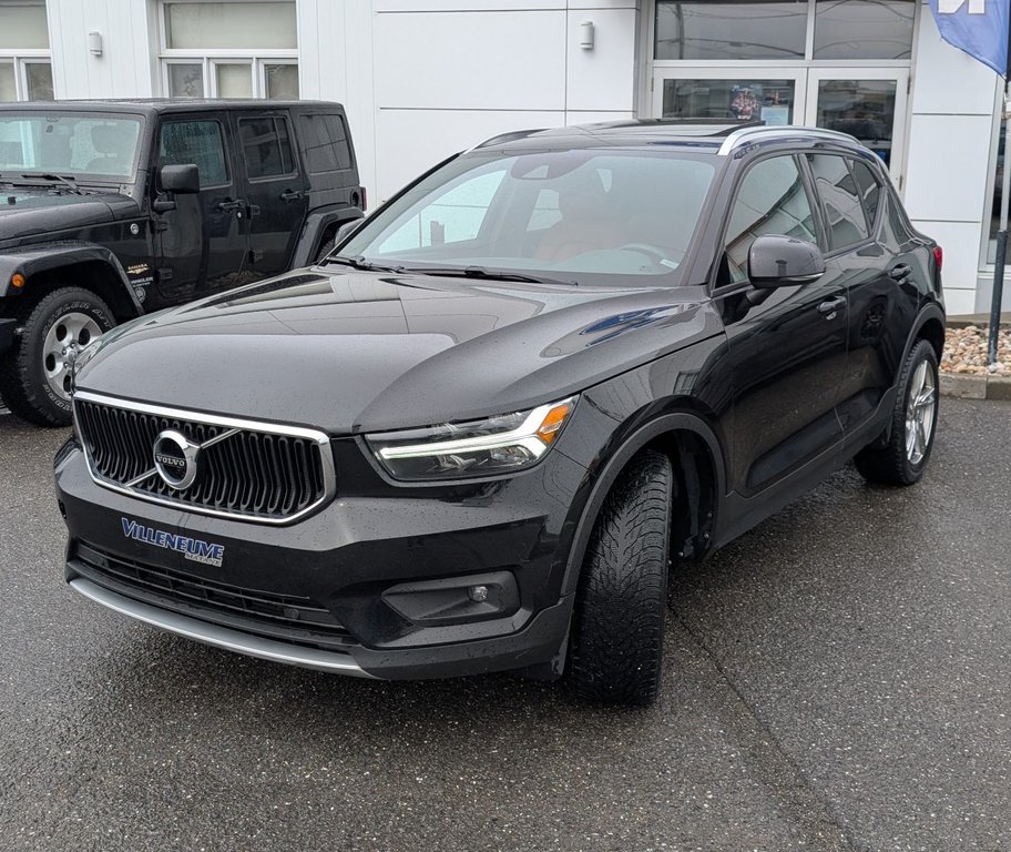 Volvo XC40 T5  Momentum 2020 à Matane, Québec - 1 - w1024h768px