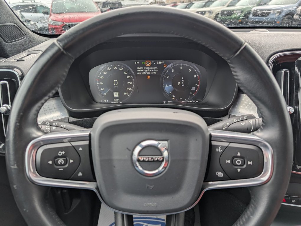 Volvo XC40 T5  Momentum 2020 à Matane, Québec - 9 - w1024h768px