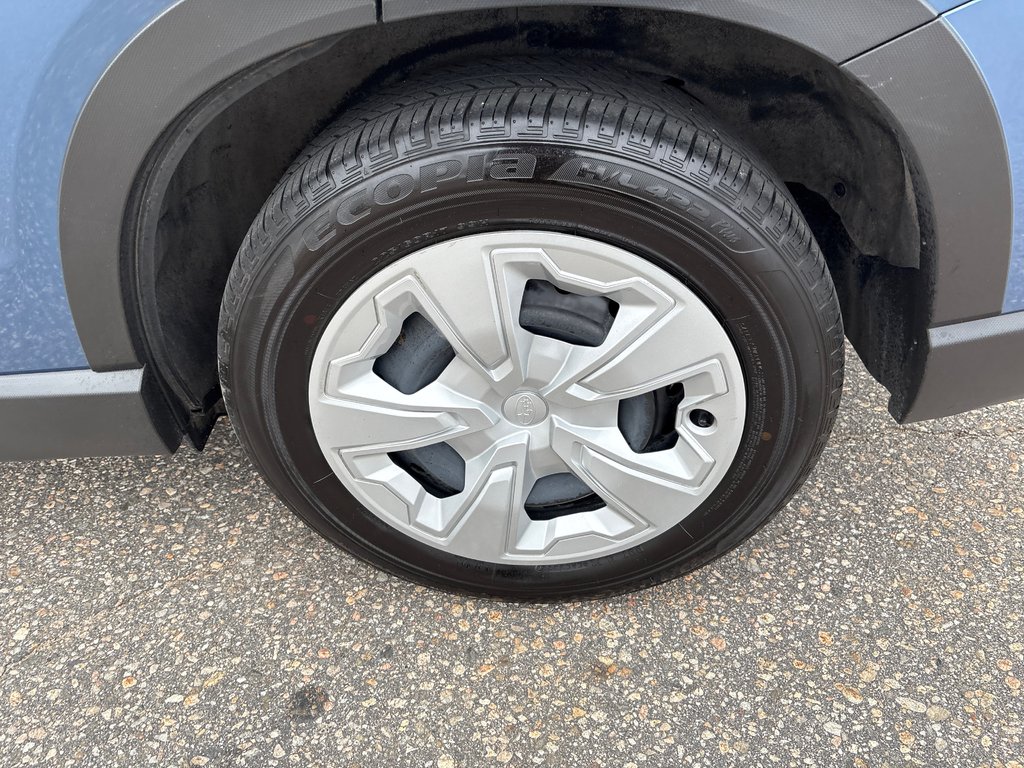 2022 Subaru Forester Base in Sept-Iles, Quebec - 18 - w1024h768px
