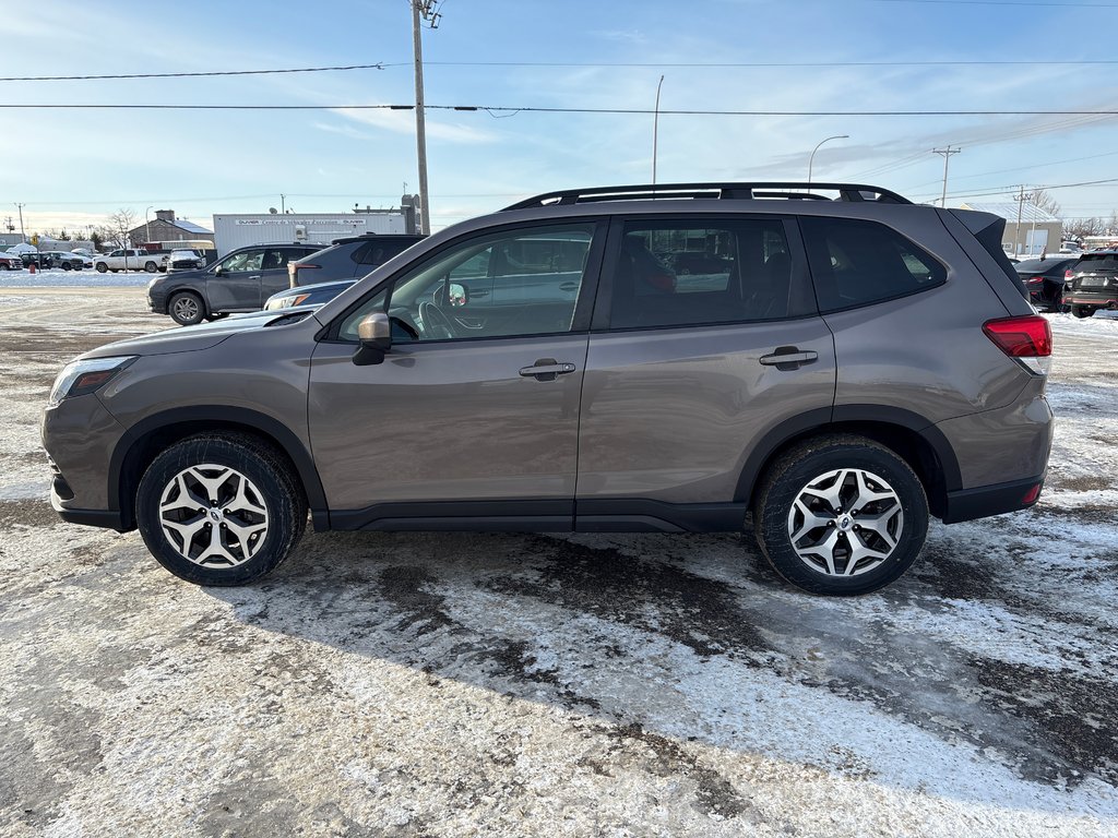 2022 Subaru Forester Convenience in Sept-Iles, Quebec - 16 - w1024h768px