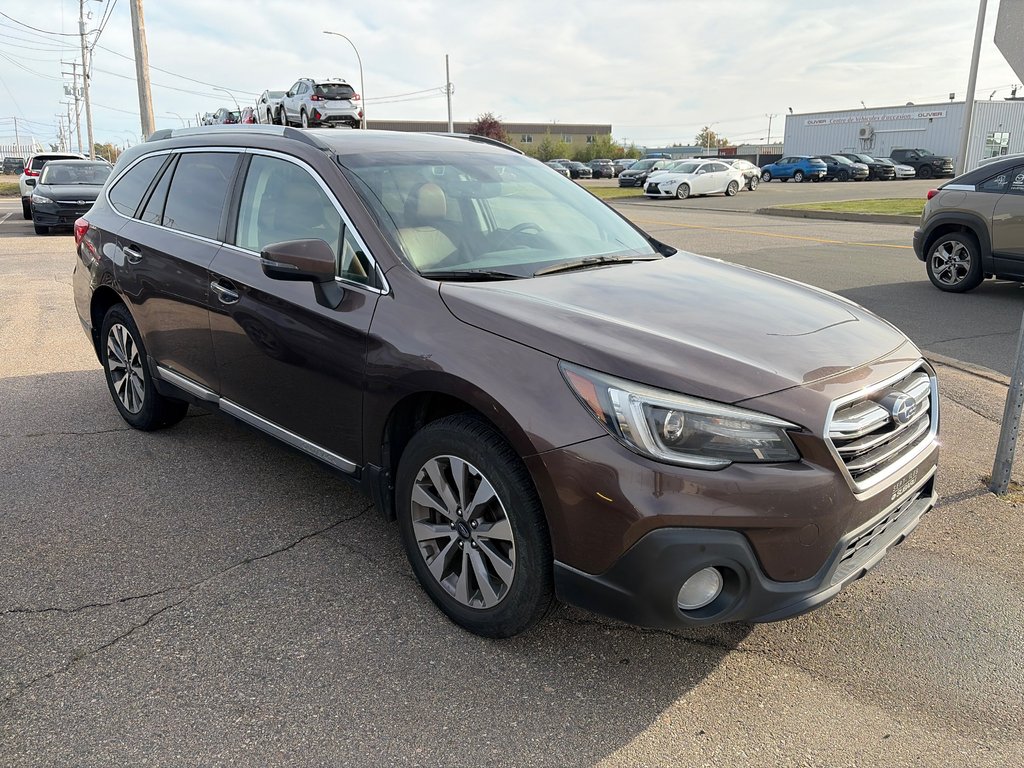 Subaru Outback  2019 à Sept-Iles, Québec - 4 - w1024h768px