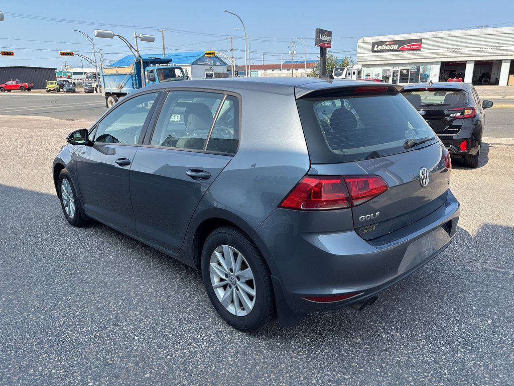 Volkswagen Golf  2016 à Sept-Iles, Québec - 4 - w1024h768px
