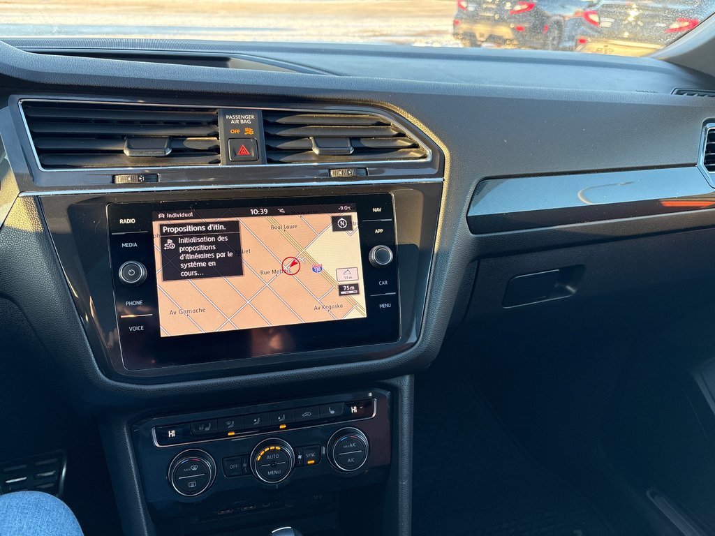 2019 Volkswagen Tiguan Highline in Sept-Iles, Quebec - 10 - w1024h768px
