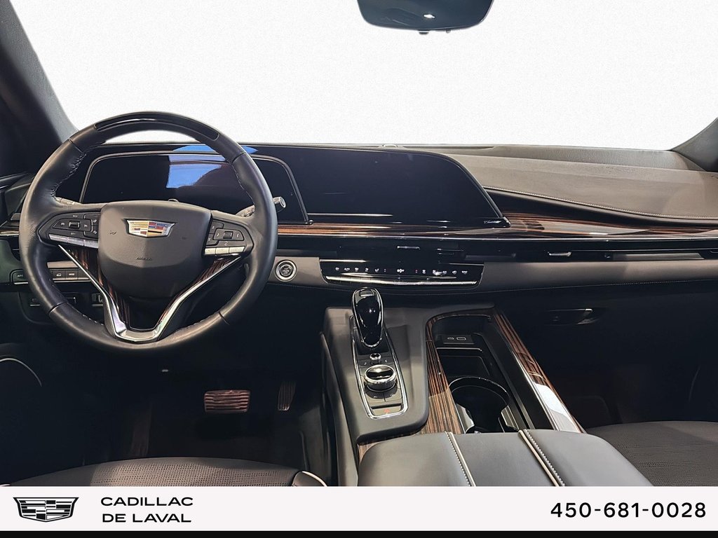 2024 Cadillac Escalade Premium Luxury in Laval, Quebec - 10 - w1024h768px