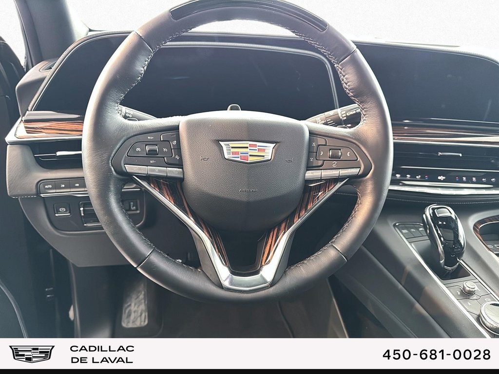 2024 Cadillac Escalade Premium Luxury in Laval, Quebec - 19 - w1024h768px