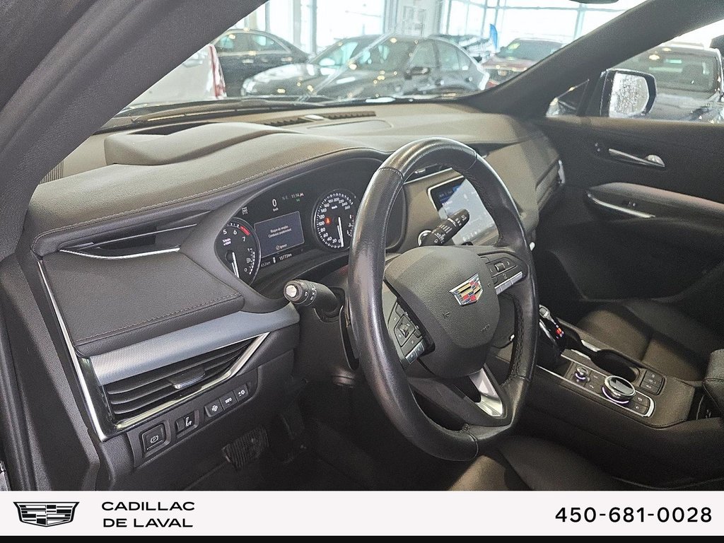 2023 Cadillac XT4 Luxury AWD AWD Premium Luxury in Laval, Quebec - 10 - w1024h768px