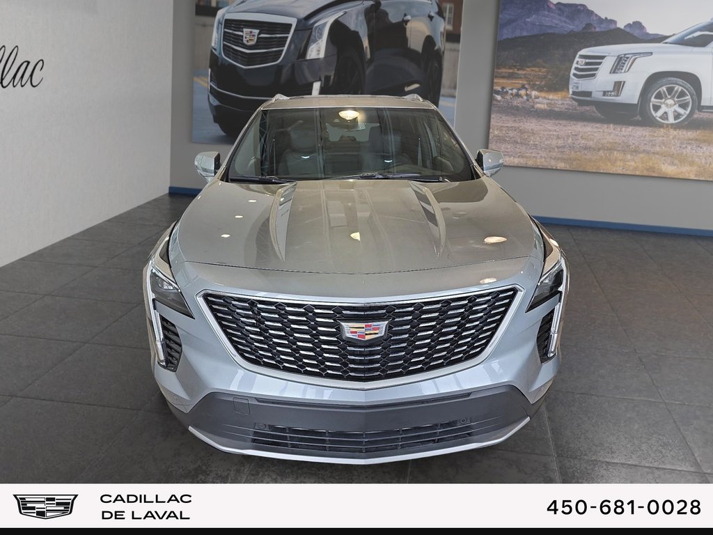 Cadillac XT4 Luxury AWD AWD Premium Luxury 2023 à Laval, Québec - 2 - w1024h768px