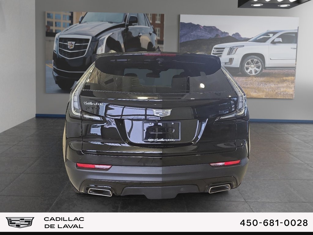 Cadillac XT4 Sport AWD Groupe Onyx-Groupe Remorquage*Exclusivité* 2023 à Laval, Québec - 3 - w1024h768px