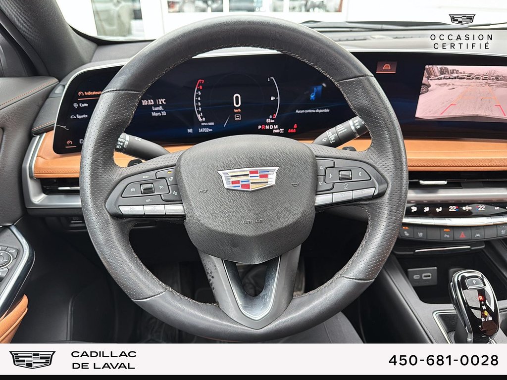 2024 Cadillac XT4 AWD Sport in Laval, Quebec - 16 - w1024h768px