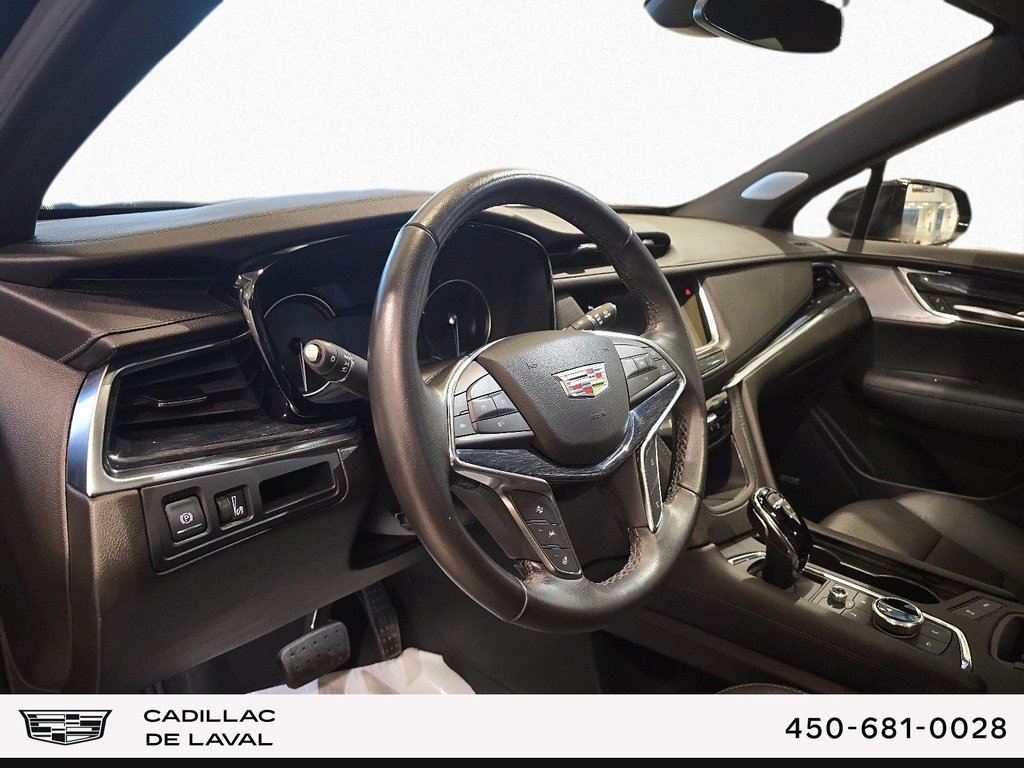 XT5 AWD Premium Luxury 2023 à Laval, Québec - 10 - w1024h768px