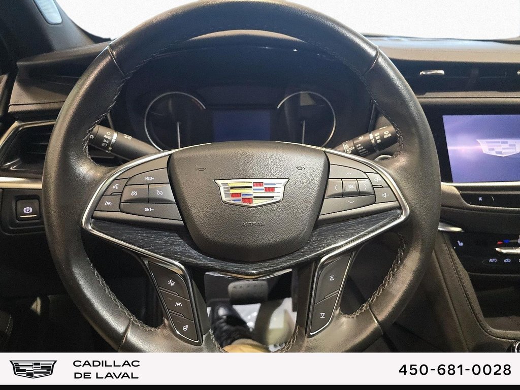 XT5 AWD Premium Luxury 2023 à Laval, Québec - 12 - w1024h768px