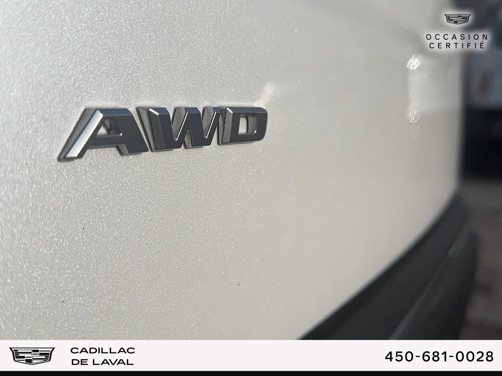 2024  XT5 AWD Premium Luxury in Laval, Quebec - 16 - w1024h768px