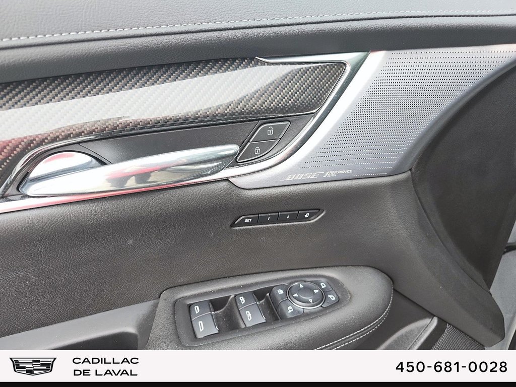 XT6 AWD Sport 2023 à Laval, Québec - 9 - w1024h768px