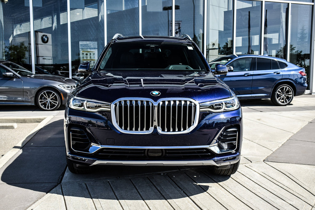 Bmw x7 40i характеристики