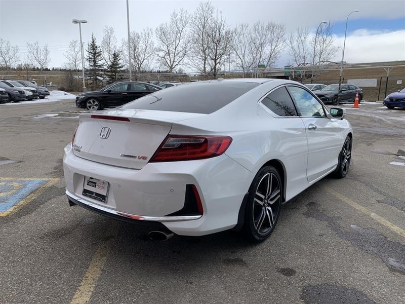 Dilawri Group of Companies 2016 Honda Accord Coupe V6 Touring 6AT 