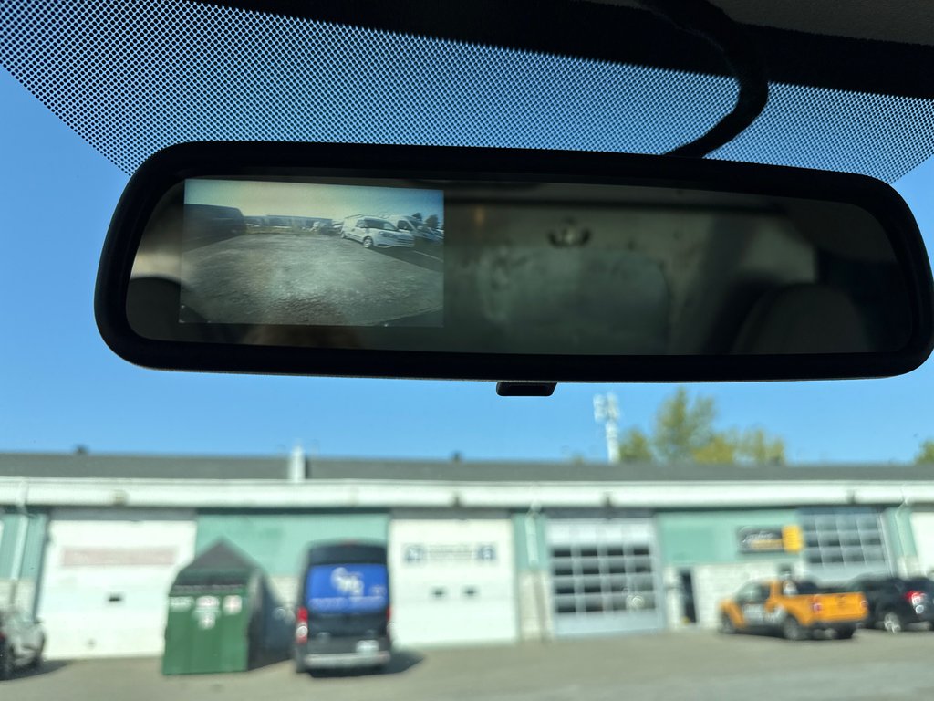 2021 Chevrolet Express Cargo Van 2500 155' in Saint-Sulpice, Quebec - 18 - w1024h768px
