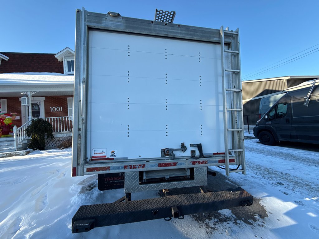 Chevrolet Express Commercial Cutaway 3500 2011 à Repentigny, Québec - 6 - w1024h768px