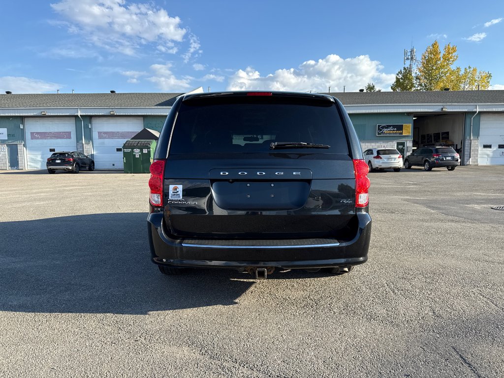 2016 Dodge Grand Caravan R/T in Saint-Sulpice, Quebec - 5 - w1024h768px