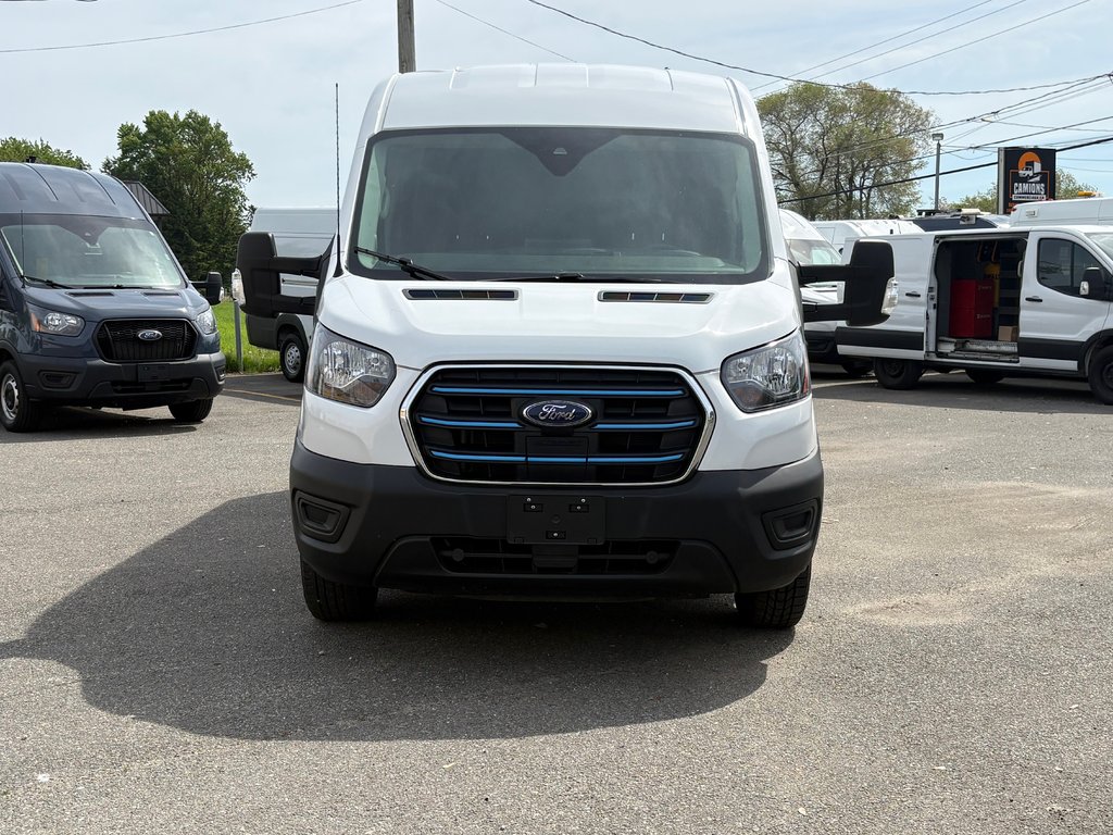 Ford E-Transit Cargo Van T-350 Medium Roof 148' 2023 à Repentigny, Québec - 3 - w1024h768px