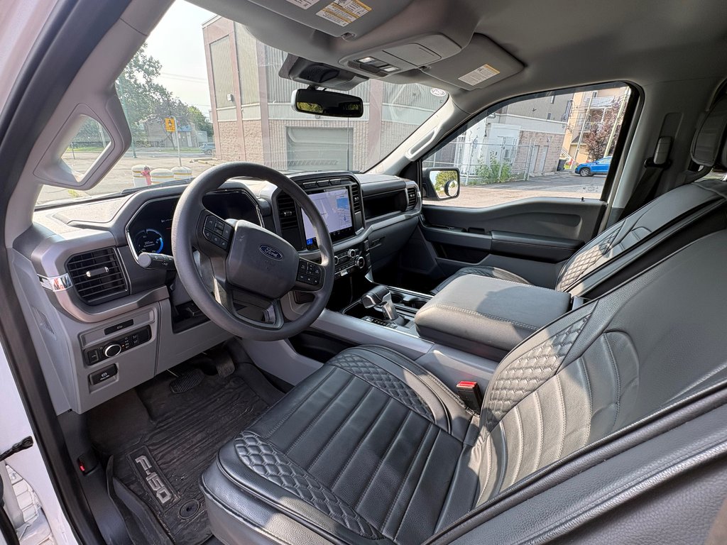 2024 Ford F-150 Lightning Pro in Saint-Sulpice, Quebec - 13 - w1024h768px