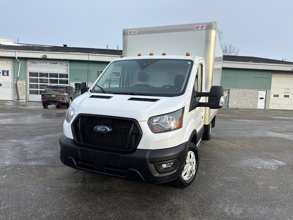 Ford Transit Cargo Van CUBE 12 PIEDS 2023 à Repentigny, Québec - 1 - w1024h768px