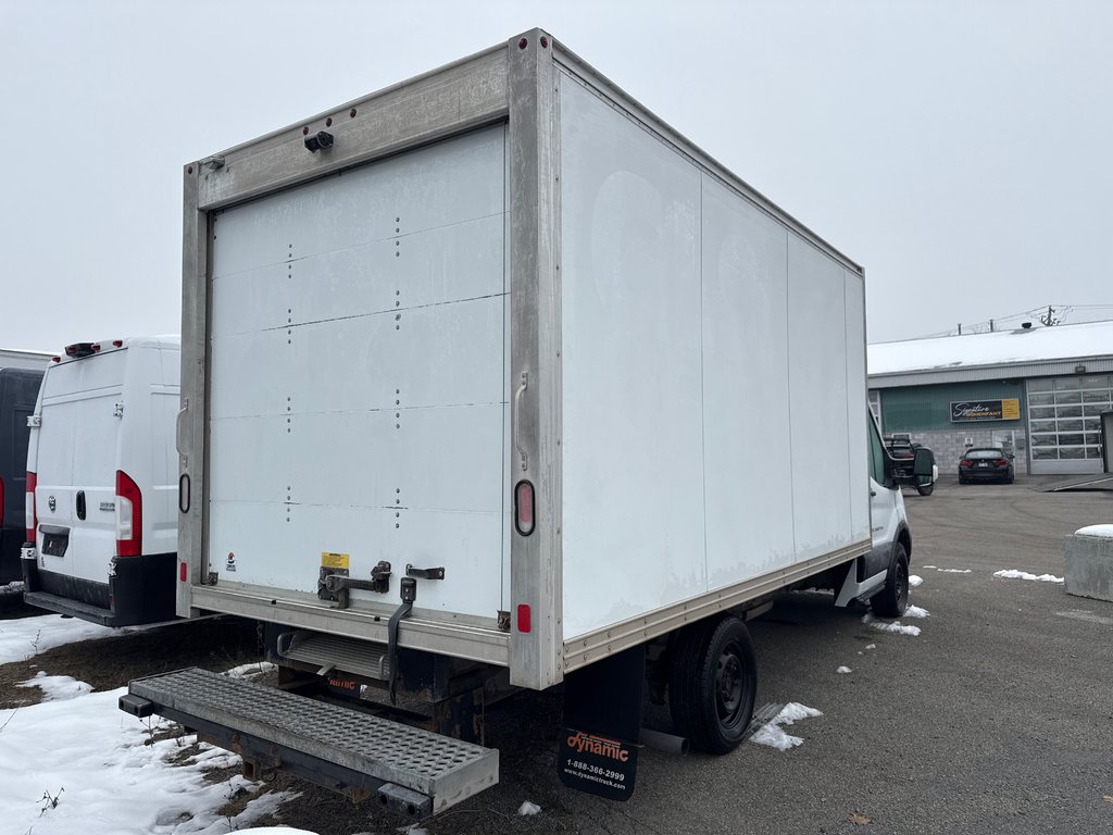 Ford T-250 CUBE 14' 14' PIEDS 2023 à Repentigny, Québec - 7 - w1024h768px
