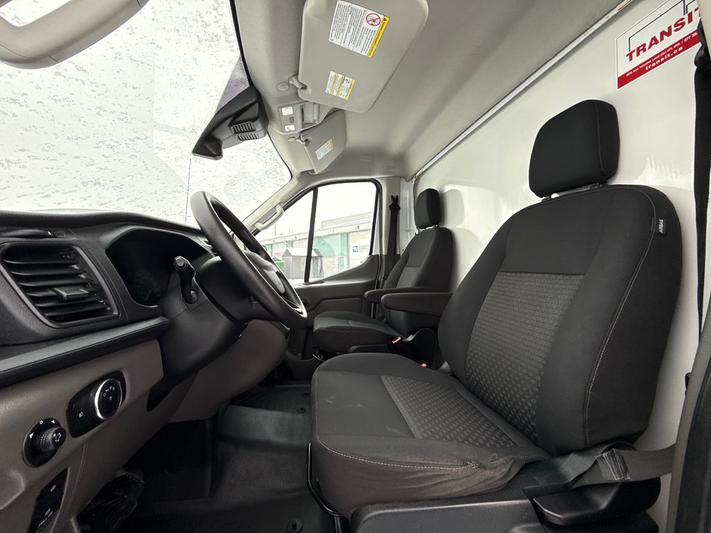 Ford Transit Cargo Van CUBE 14 PIEDS 2023 à Repentigny, Québec - 14 - w1024h768px