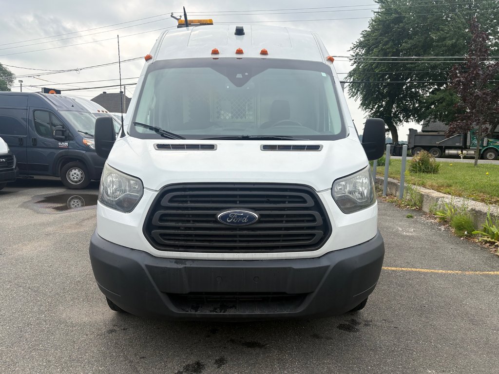 2016 Ford Transit Cargo Van T-250 High Roof 148' in Repentigny, Quebec - 3 - w1024h768px