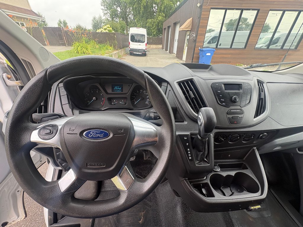 2016 Ford Transit Cargo Van T-250 High Roof 148' in Repentigny, Quebec - 14 - w1024h768px