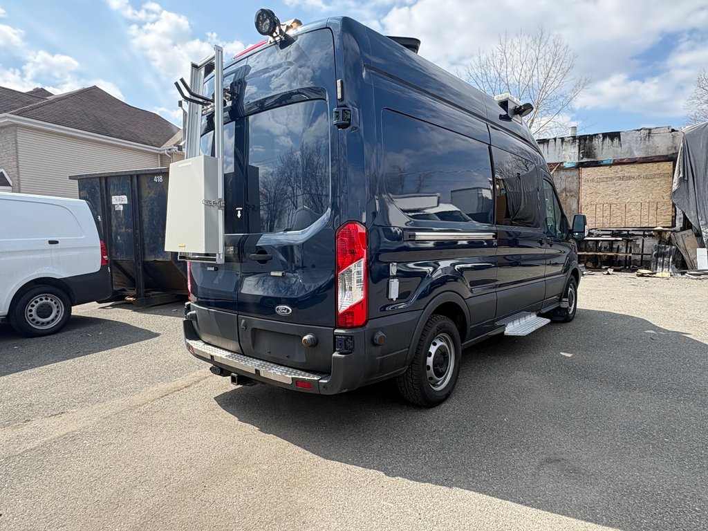 Ford Transit Cargo Van T-350 High Roof 148' 2017 à Repentigny, Québec - 7 - w1024h768px
