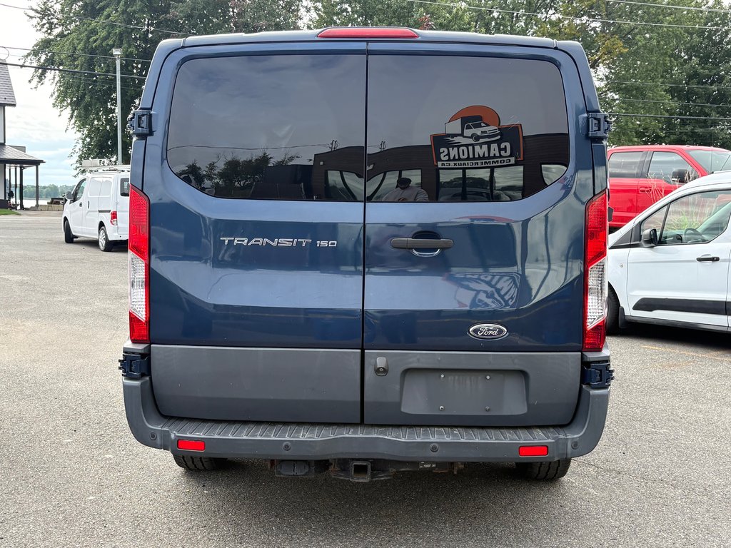 2017 Ford Transit Cargo Van T-150 Low Roof 130' in Saint-Sulpice, Quebec - 7 - w1024h768px