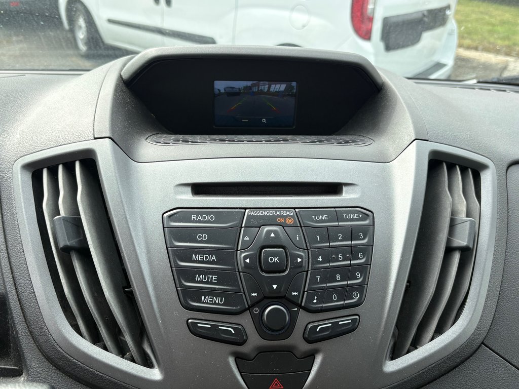 2017 Ford Transit Cargo Van T-150 Low Roof 130' in Saint-Sulpice, Quebec - 14 - w1024h768px
