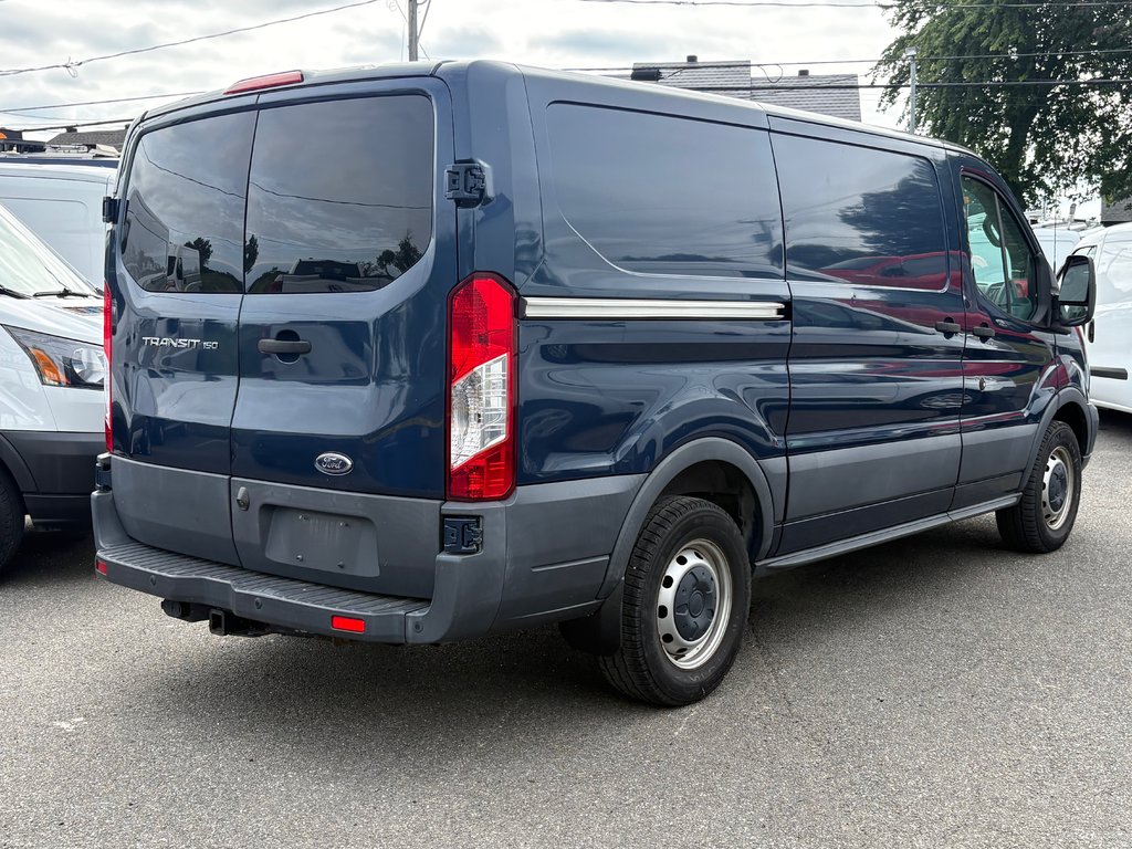 2017 Ford Transit Cargo Van T-150 Low Roof 130' in Saint-Sulpice, Quebec - 6 - w1024h768px
