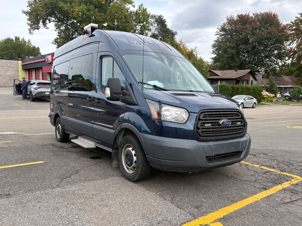 2017 Ford Transit Cargo Van T-350 High Roof 148' in Saint-Sulpice, Quebec - 3 - w1024h768px