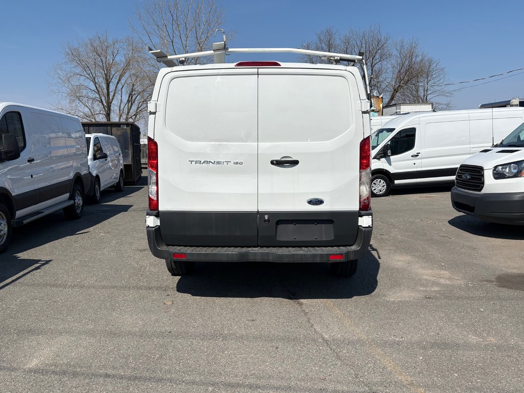 2018 Ford Transit Cargo Van T-150 Low Roof 130' in Repentigny, Quebec - 6 - w1024h768px