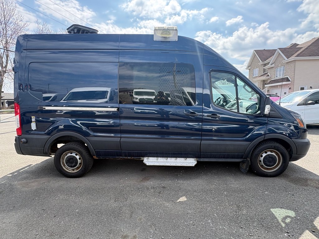 Ford Transit Cargo Van T-350 High Roof 148' 2018 à Repentigny, Québec - 5 - w1024h768px