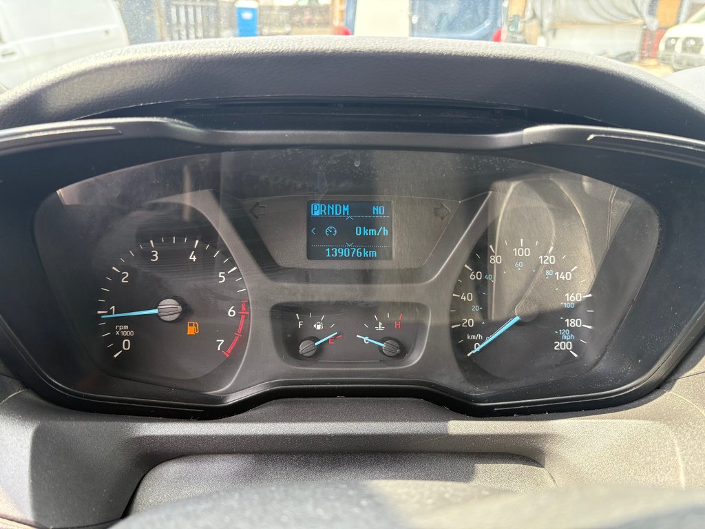 Ford Transit Cargo Van T-350 High Roof 148' 2018 à Repentigny, Québec - 13 - w1024h768px