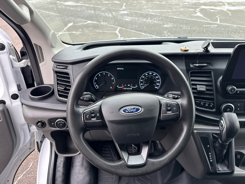 Ford Transit Cargo Van T-250 Medium Roof 148' 2020 à Repentigny, Québec - 18 - w1024h768px