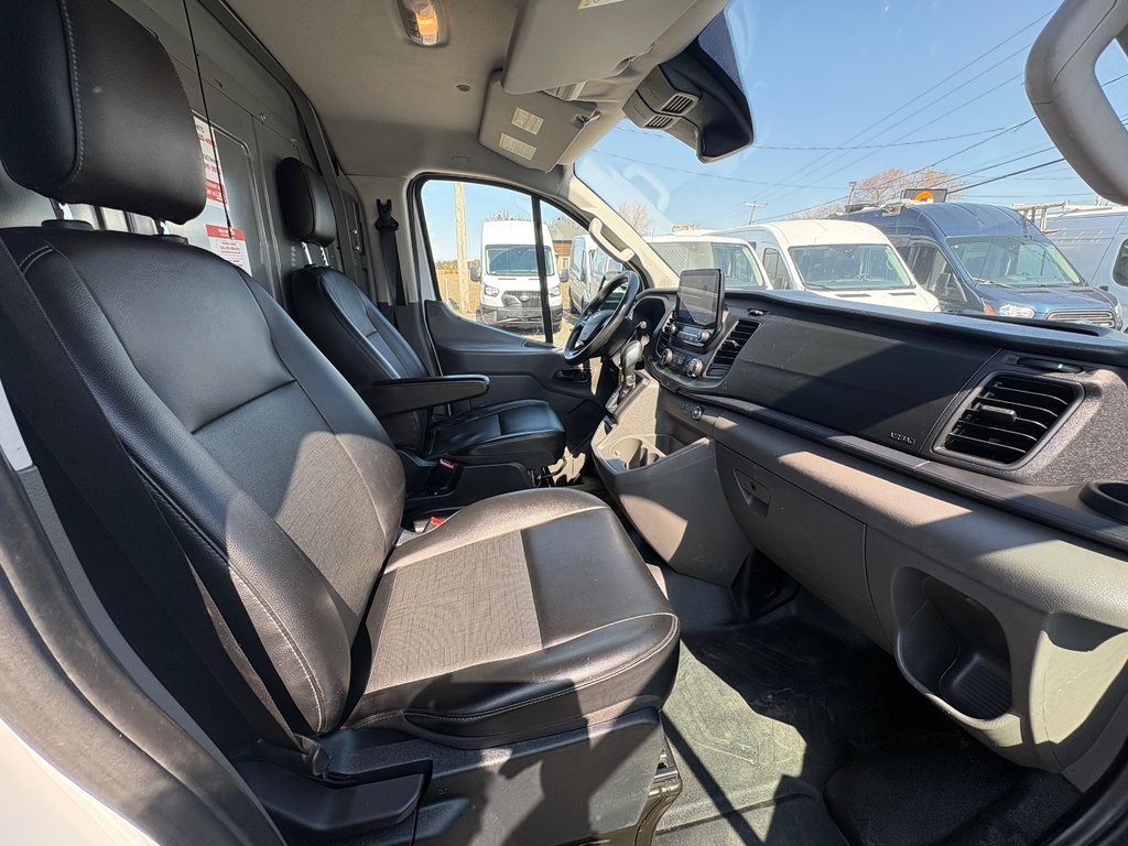 Ford Transit Cargo Van T-250 Low Roof 148'' 2020 à Repentigny, Québec - 13 - w1024h768px
